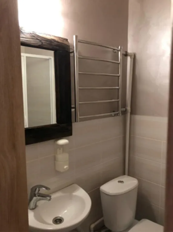 Пэчворк, четырехместная комната с видом на гору