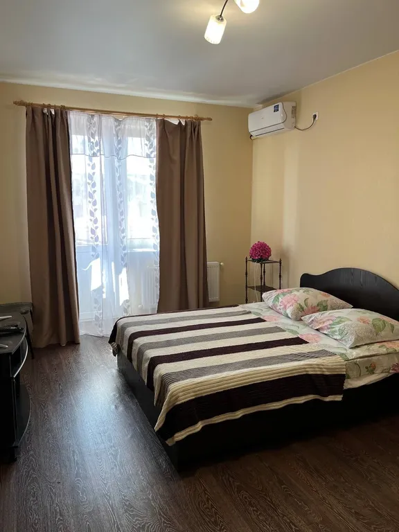 Квартира Двухкомнатная квартира возле Комсомольского парка — Динская