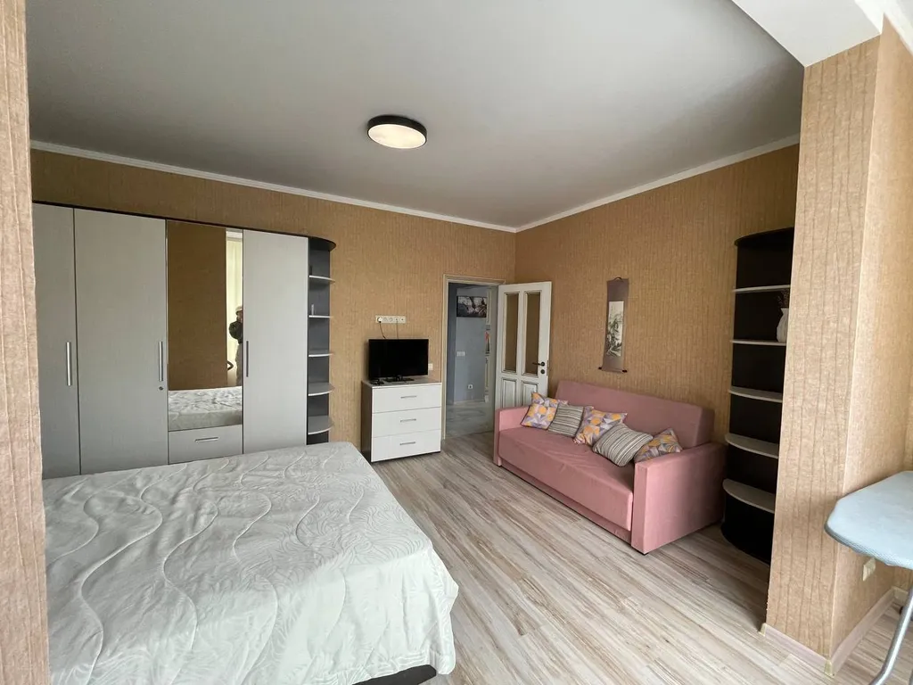 Квартира в центре с видом на горы и море