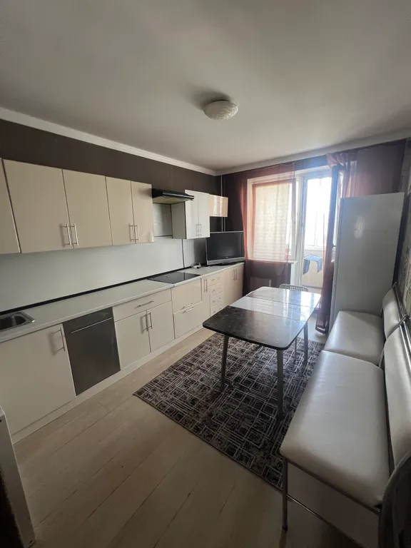 Уютная двухкомнатная квартира в МКР Губернский