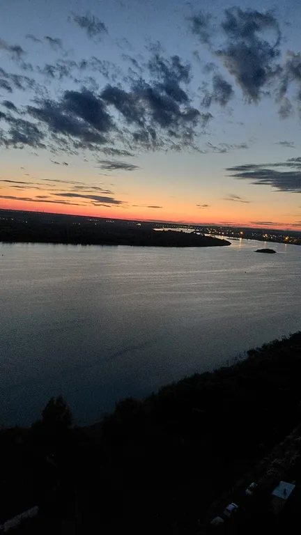 Апартамент с панорамным видом на Томь в центре города