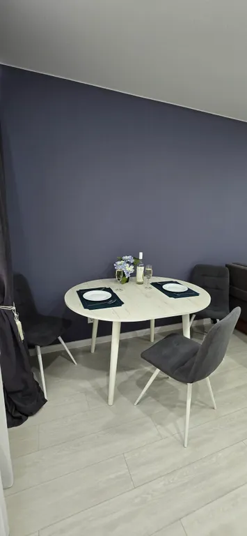 Светлая и просторная двухкомнатная квартира