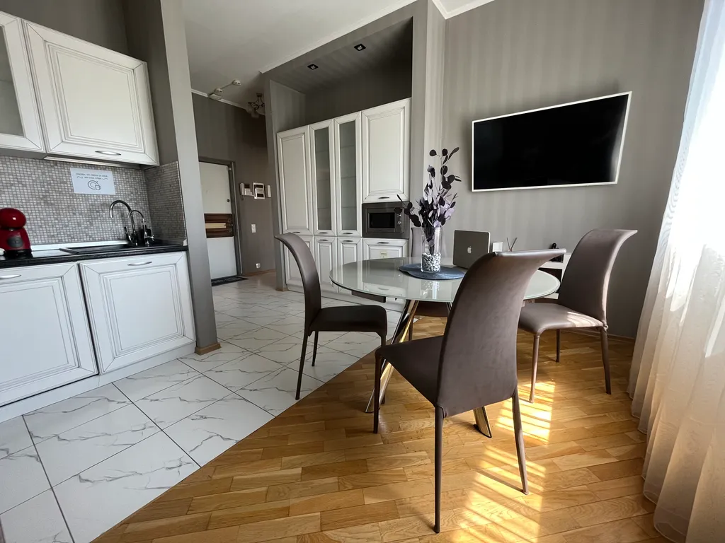 Апартаменты с проектором в ЖК Парадиз