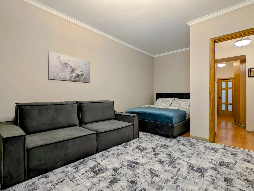 ЛюксКвартира у метро Парк Победы — аренда посуточно в Москва