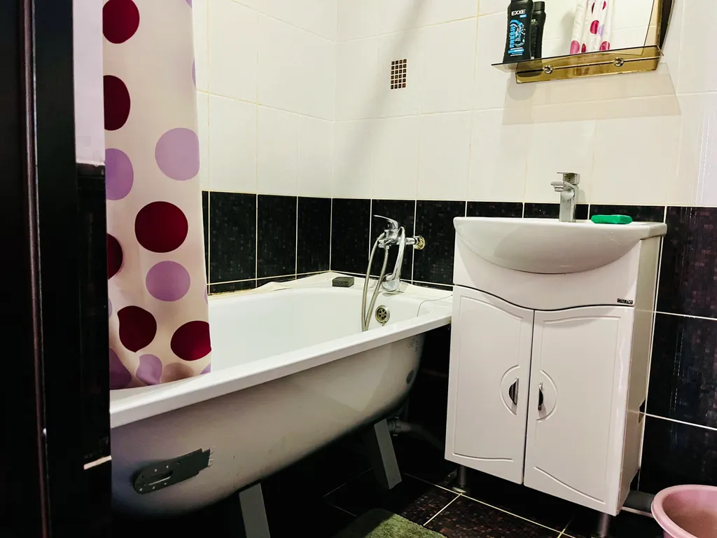 Двухкомнатная квартира с отличным ремонтом в центре города