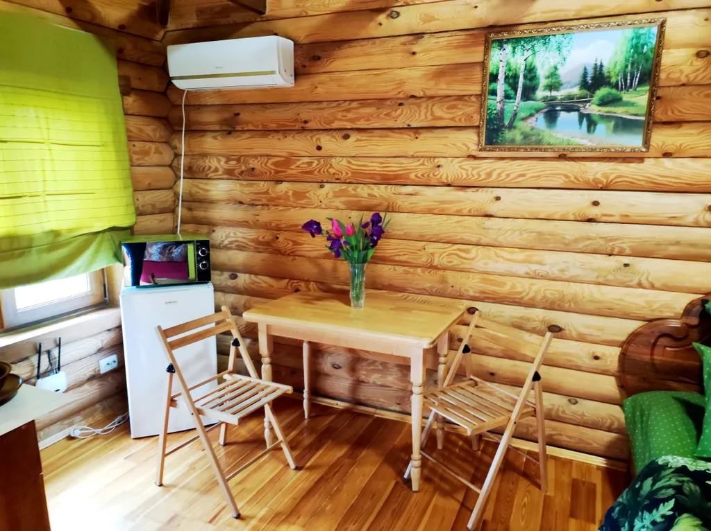 Коттедж Уютный индивидуальный домик в пригороде — Доброе