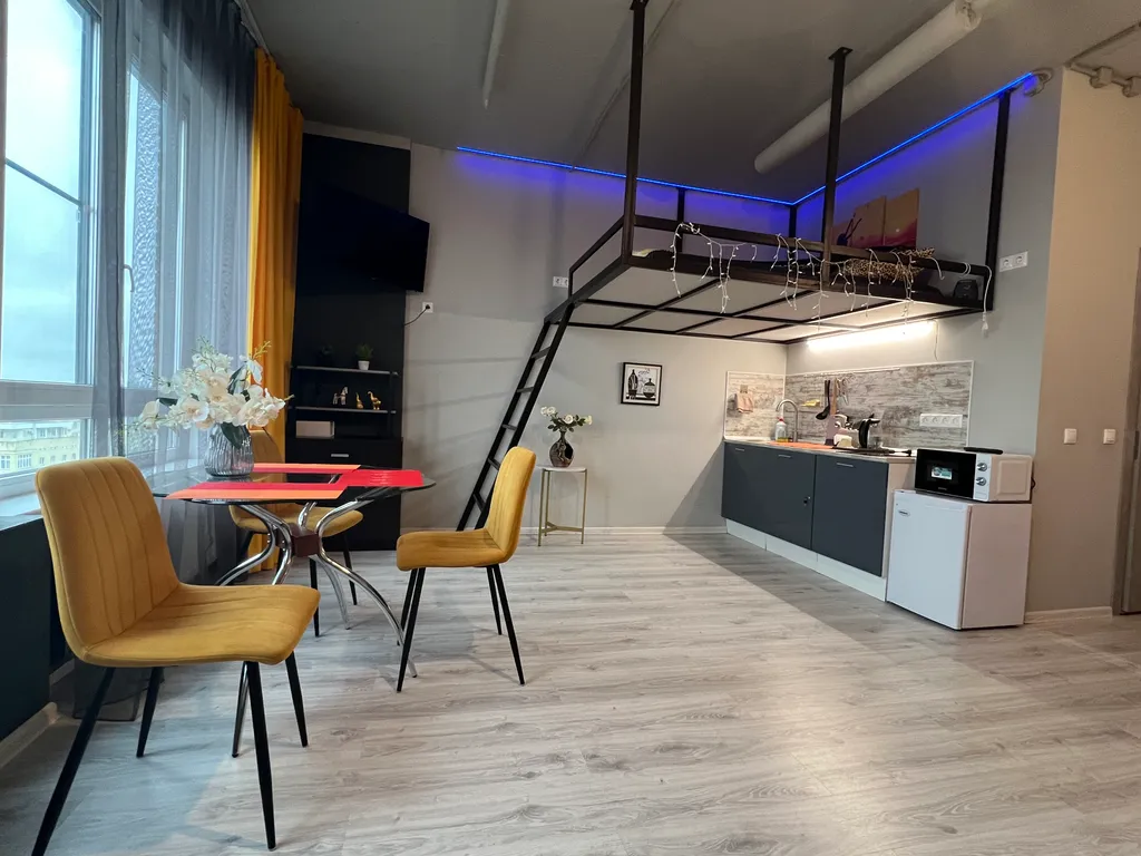 Просторная студия КМ Tower в центре