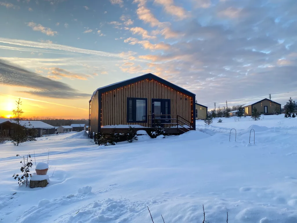 Стильный дом в тихой деревне