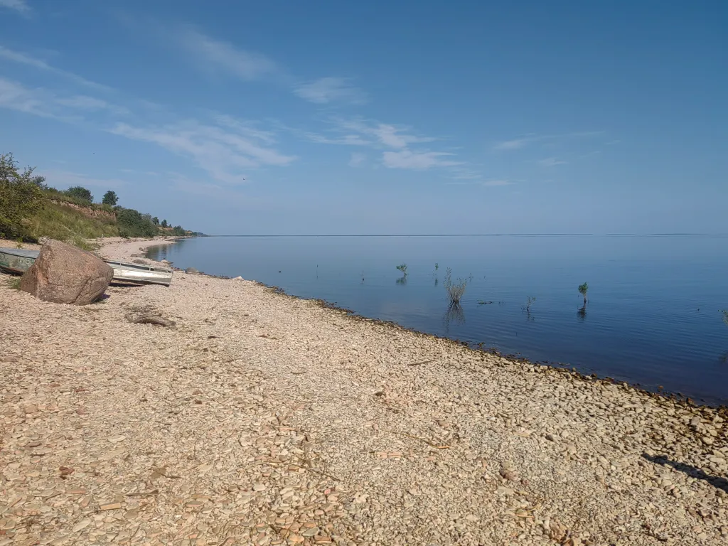 База отдыха с панорамными видами на озеро Ильмень