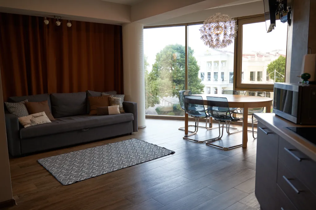 Апартаменты в центре с видом на море