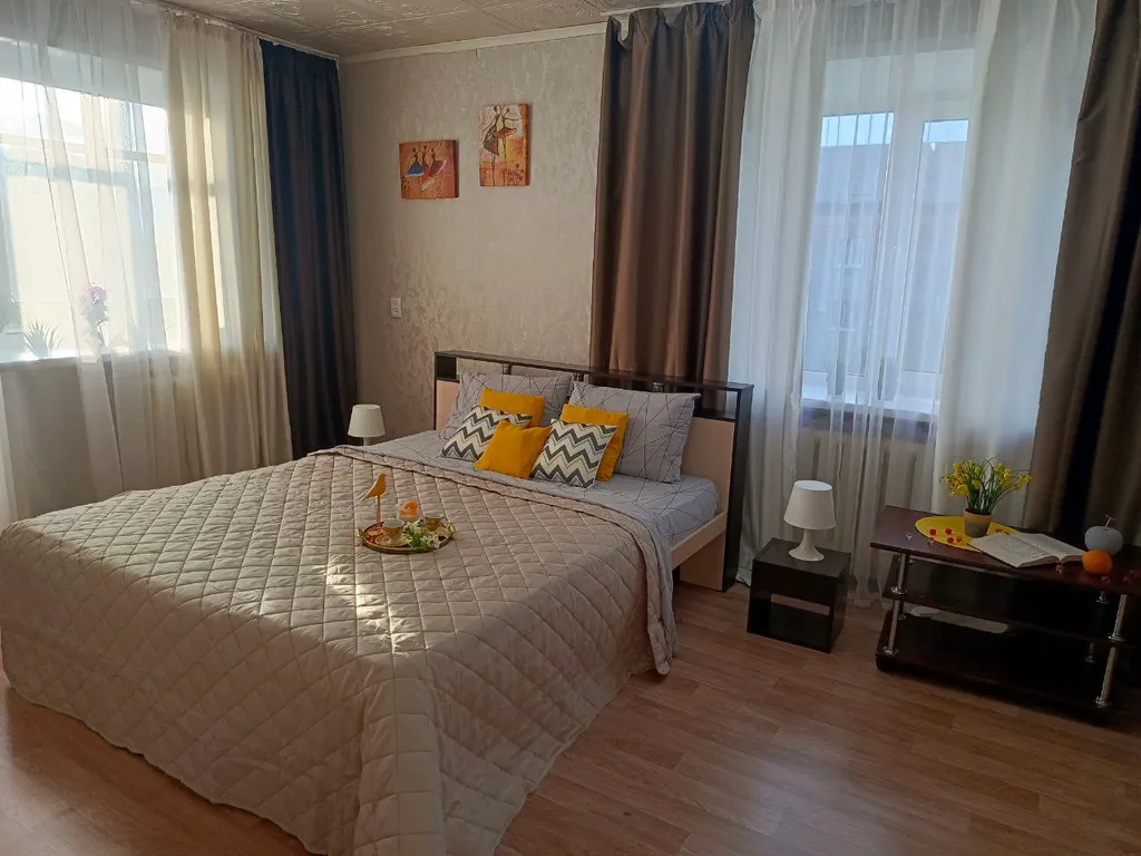 Уютная квартира в центре — аренда посуточно в Новотроицк