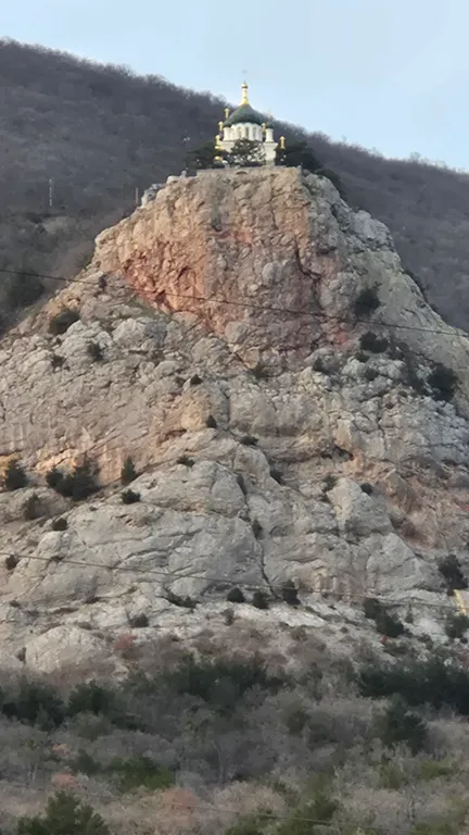 Уютная студия для отдыха — среди моря, гор и реликтовой природы