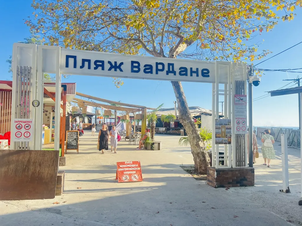 3-комнатные апартаменты с бассейном