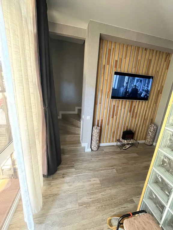 Коттедж Коттедж Таунхауз Тюльпановка — Головинка