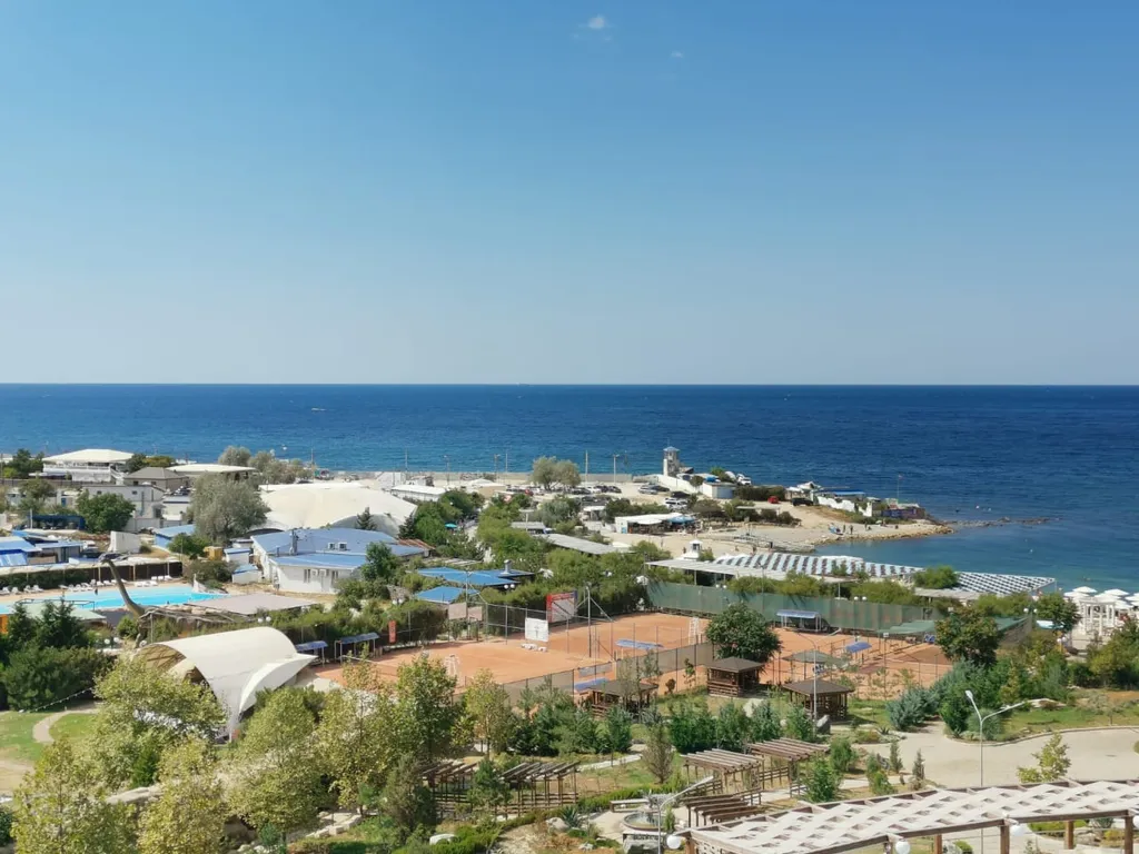 Апартамент у Черного моря в 5* курортном комплексе Акваделюкс