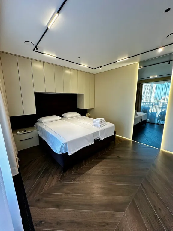 Шикарные 3-х комнатные апартаменты в шаговой доступности от моря