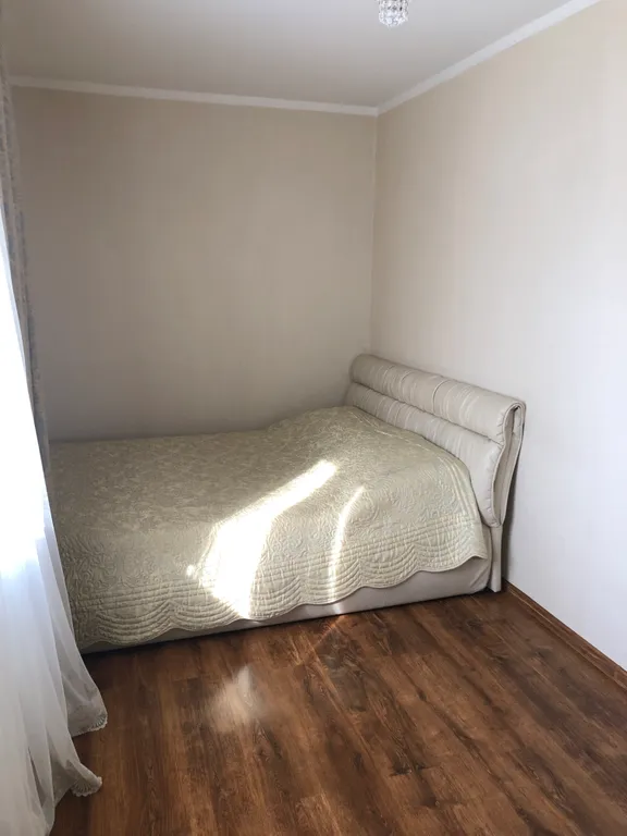 Квартира в двух минутах от берега моря и парка с хорошим ремонтом