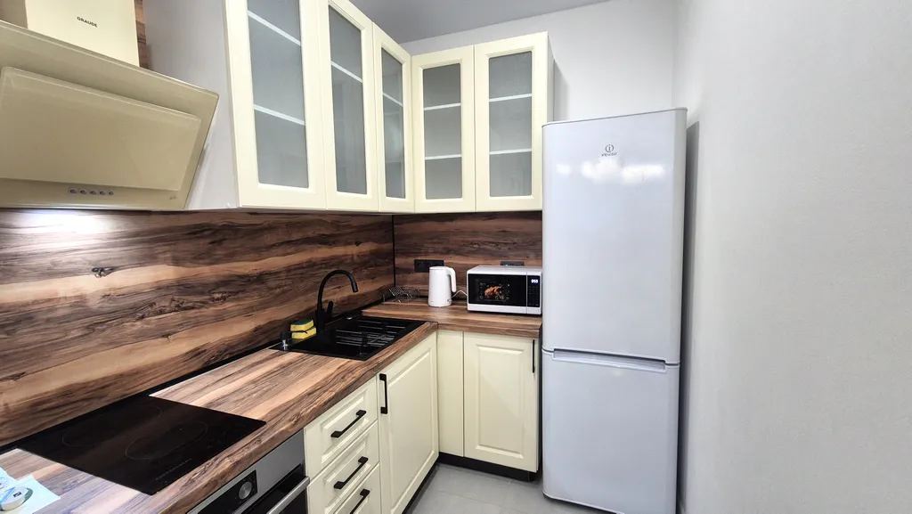 2-комнатная большая шикарная квартира