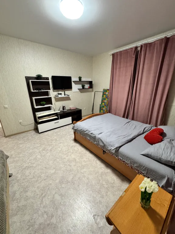 Просторная квартира с видом на озеро и парк