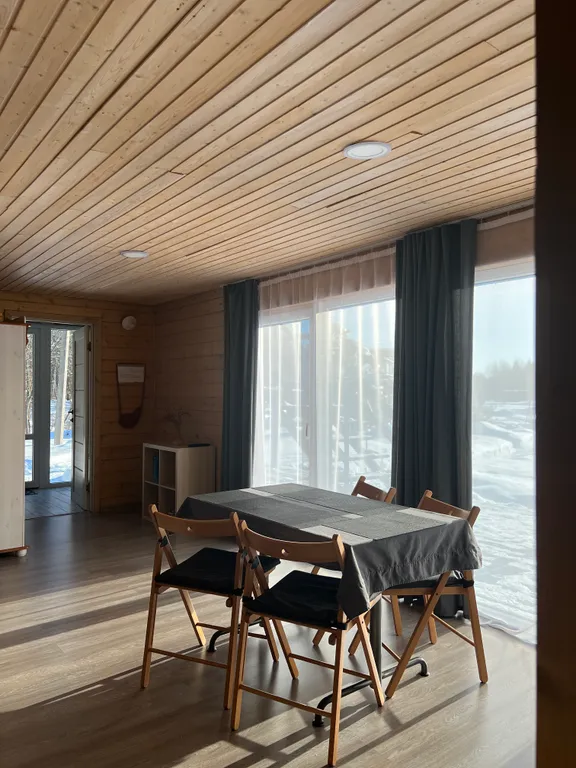 Коттедж Семейный коттедж на берегу реки Лава — Ручьи