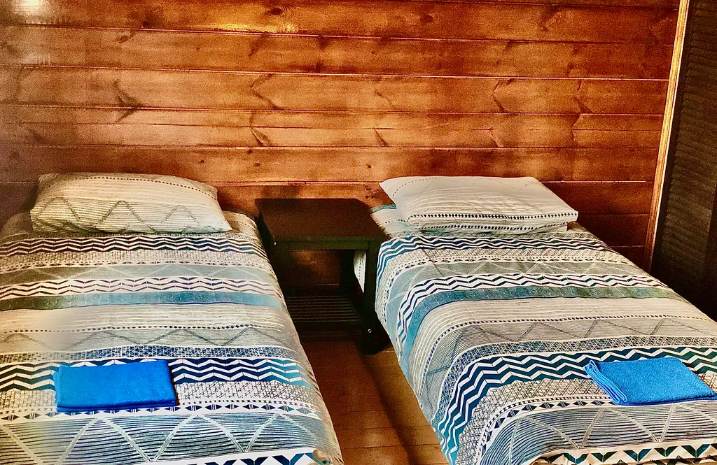 Дом на берегу озера