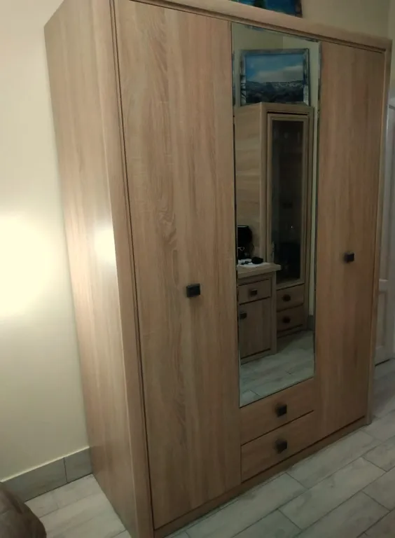 Дом усадьбы Александровские Горы на берегу озера Кривое