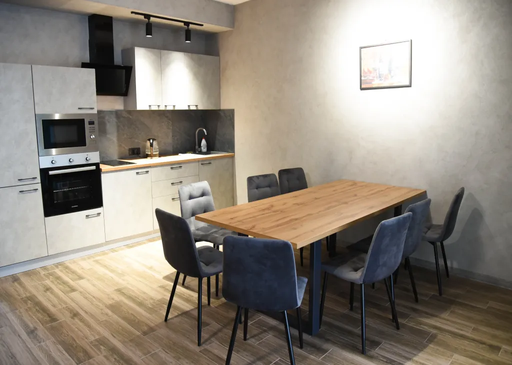 Комфортный дом с дизайнерским ремонтом