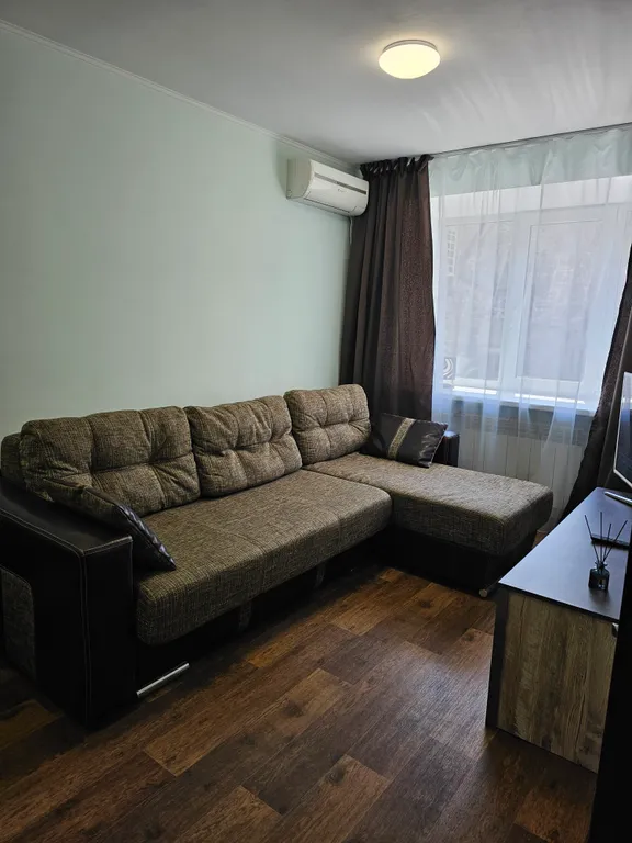 Квартира 2-комнатная рядом с жд вокзалом