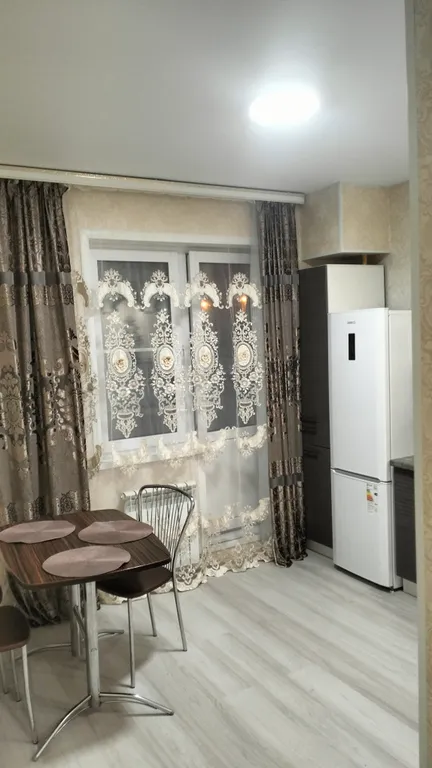 Квартира у Глобуса