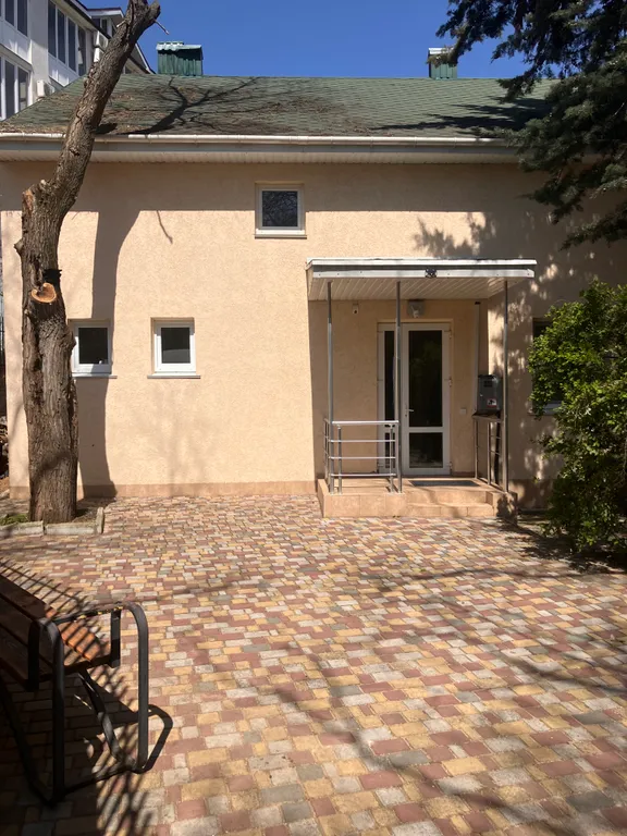 Уютный дом в центре