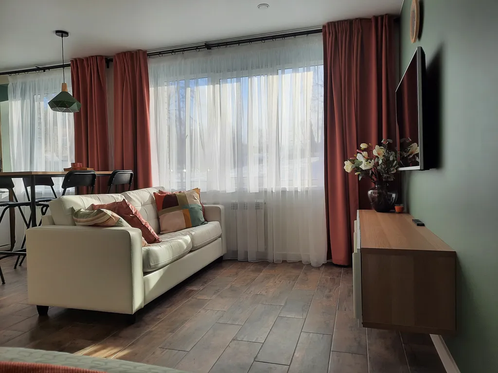 Студия на Южном Валу