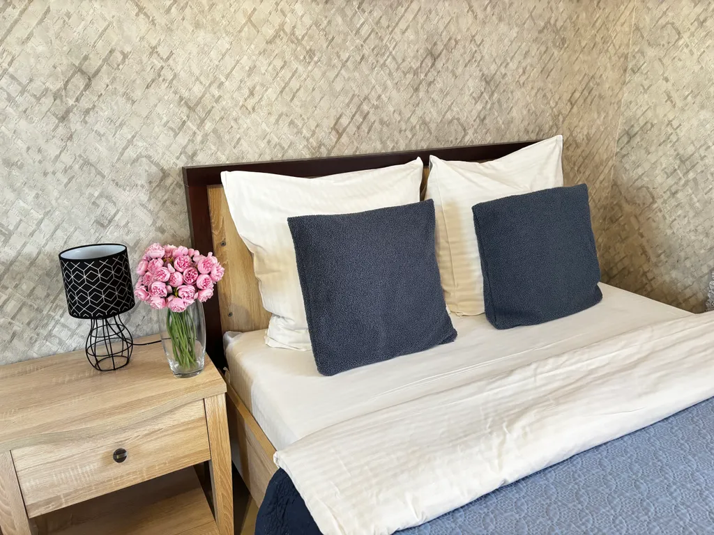 Квартира-студия: идеальна для командировок и туристических поездок — аренда посуточно в Ижевск