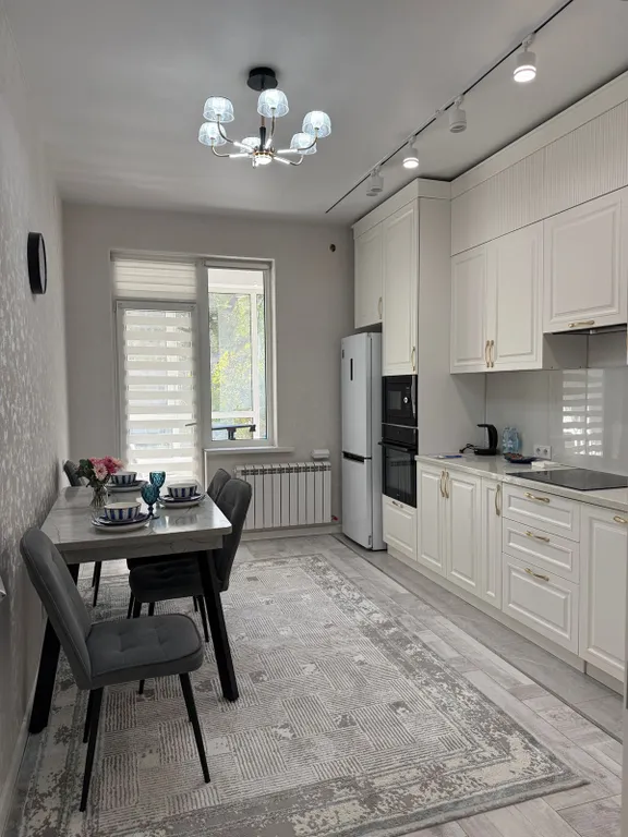 Стильная и просторная квартира в старом центре