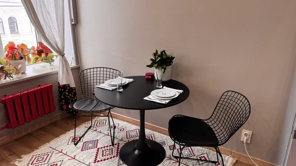 Квартира в купеческом доме в самом центре города