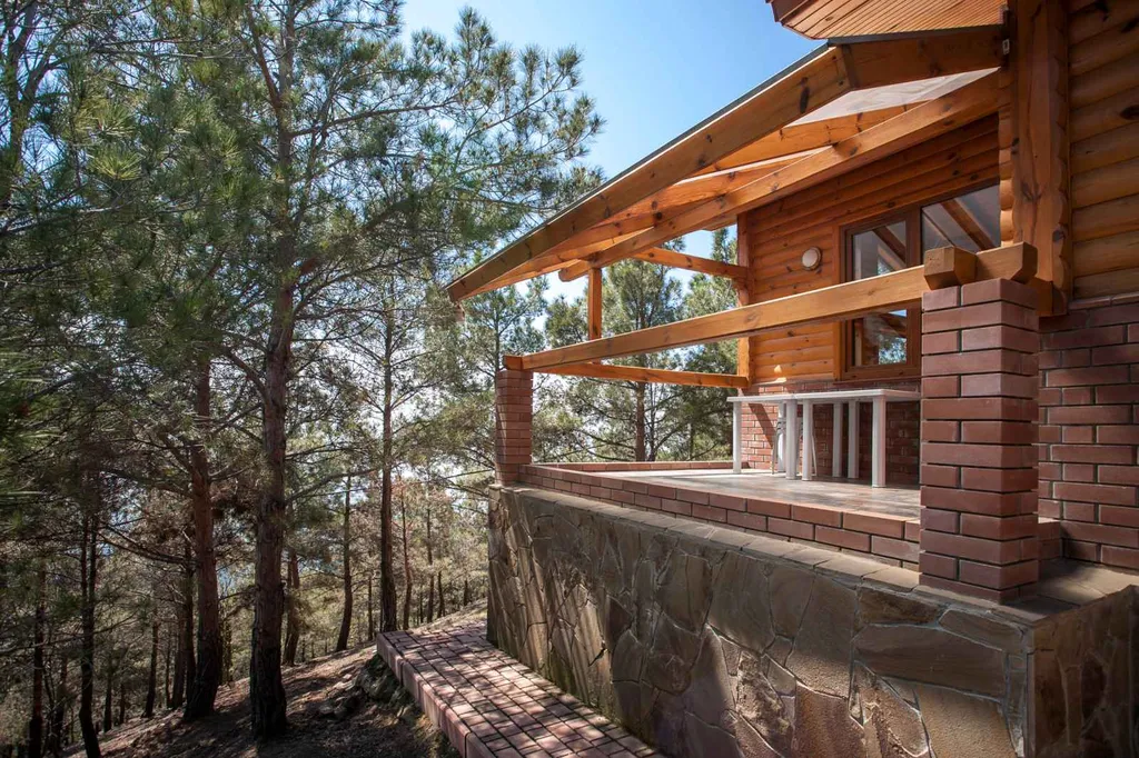 Дом с 4 спальнями