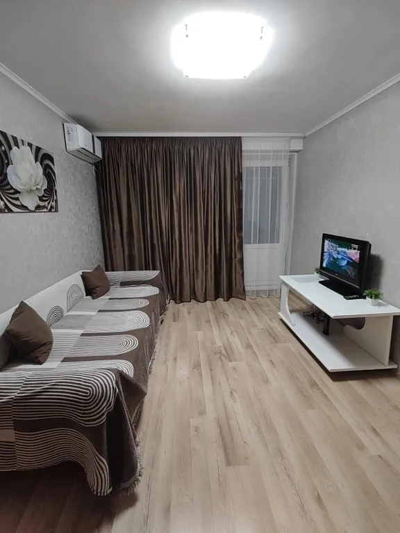 Квартира - панорамный вид на город, вблизи аквапарка