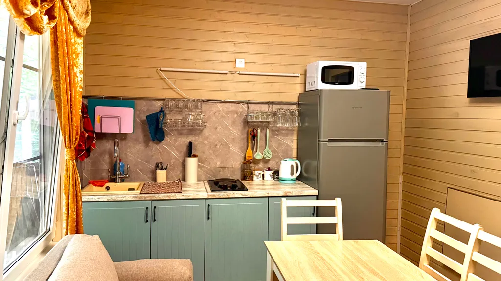 Сказочный домик в сердце леса