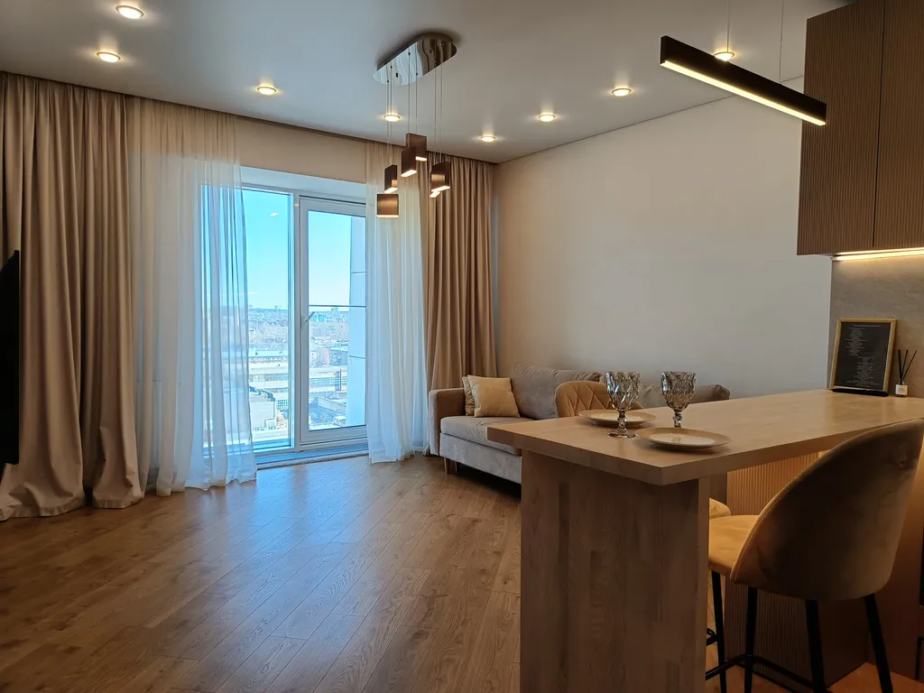 Шикарная квартира в центре города в самом популярном ЖК премиум класса — аренда посуточно в Ижевск