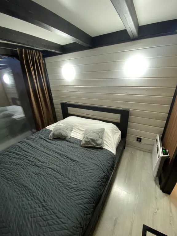 Лакост дом с баней