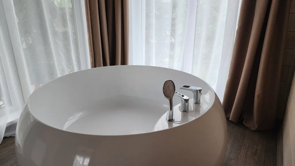 Дом SPA с большой ванной и бассейном