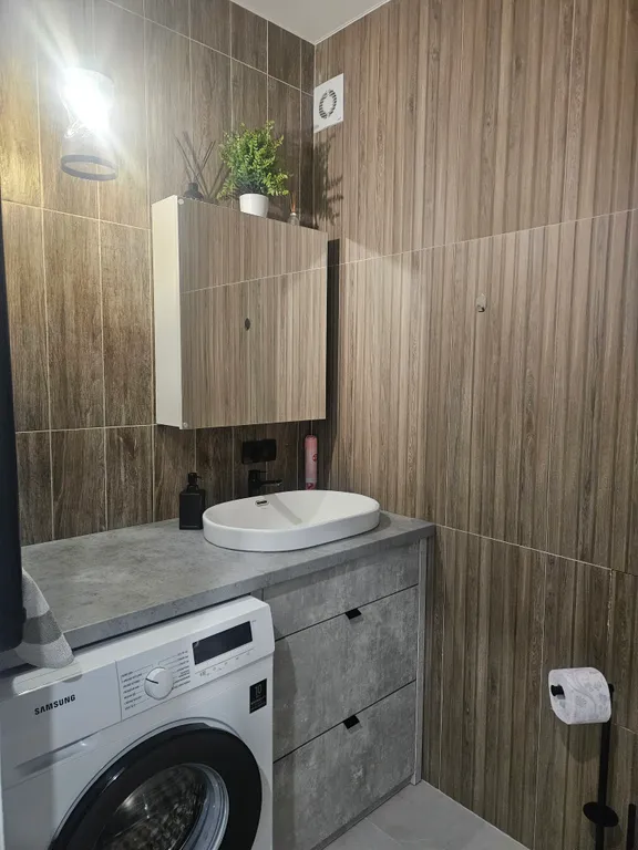 Сегодня тут