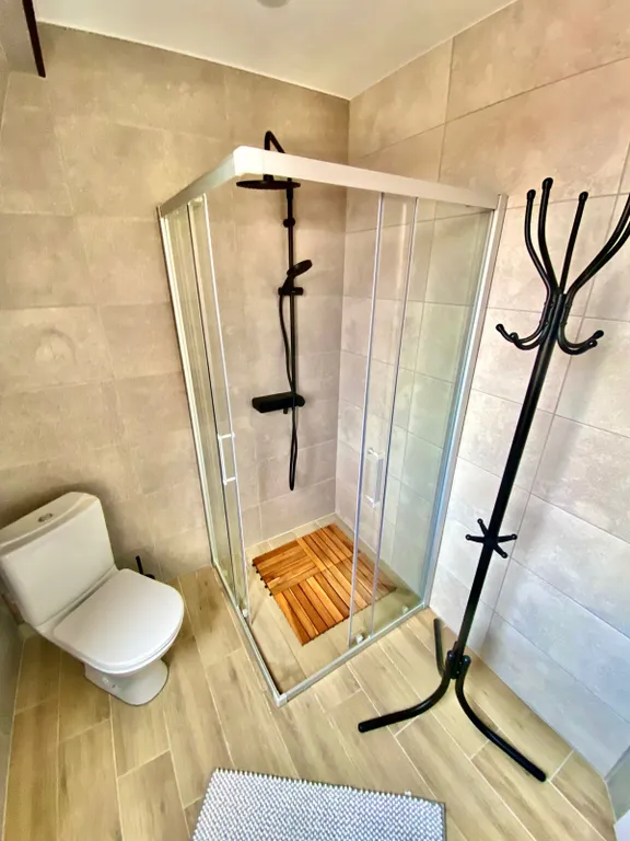 Эллинг у реки