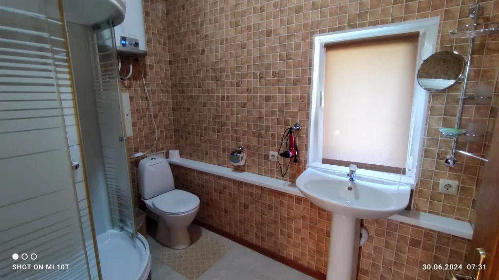 Коттедж Домик у реки — Сочи