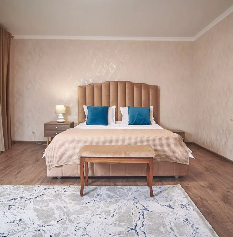 Дом у сосновой рощи