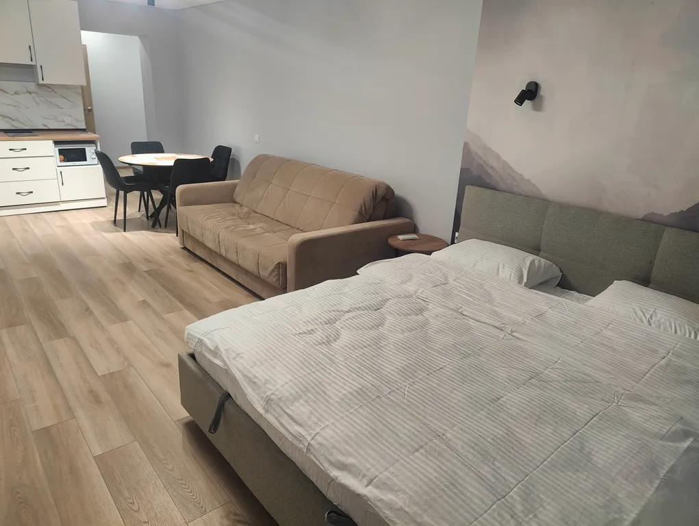 Новая комфортная студия в 5 минутах ходьбы от Храма