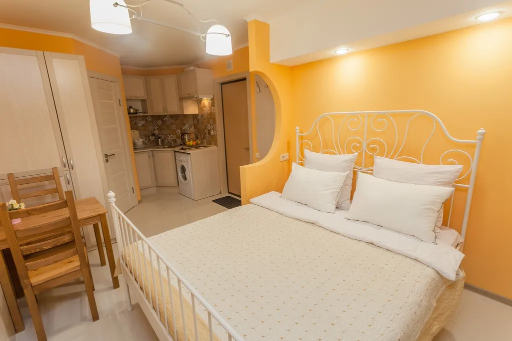 LeoHotels на 7 -ой линии