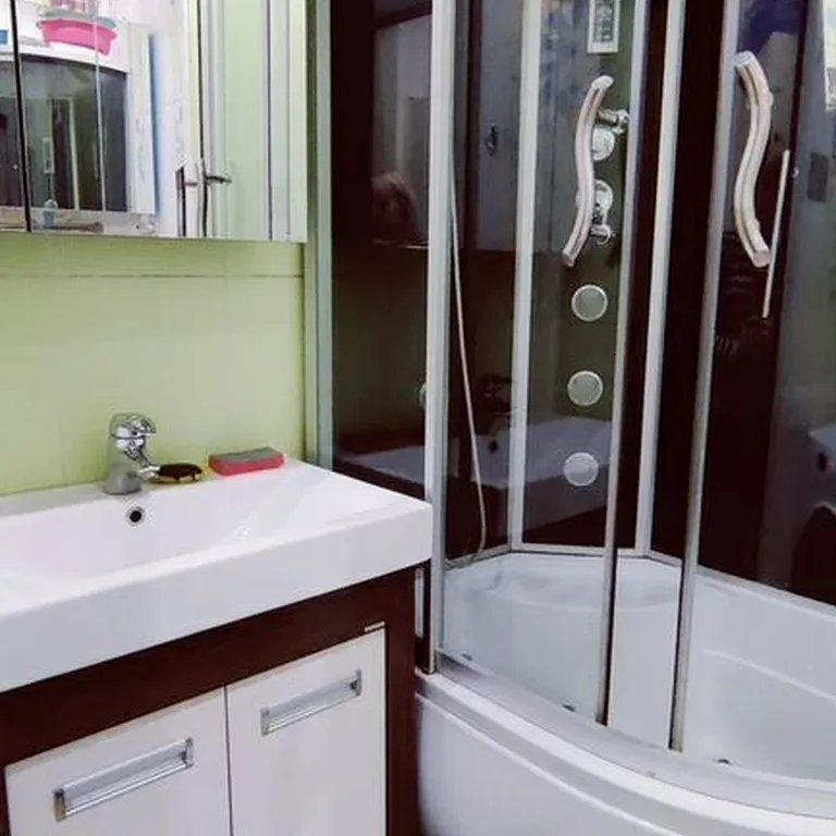 Студия с панорамным видом на набережную