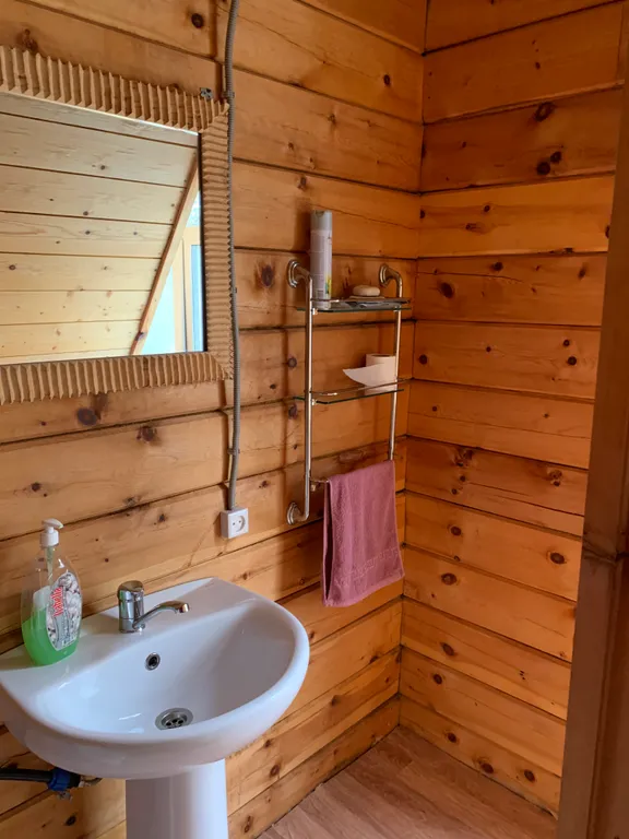 Коттедж на берегу реки