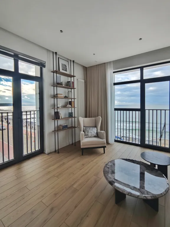 Квартира Скалистый берег с панорамным видом на море — аренда посуточно в Светлогорск