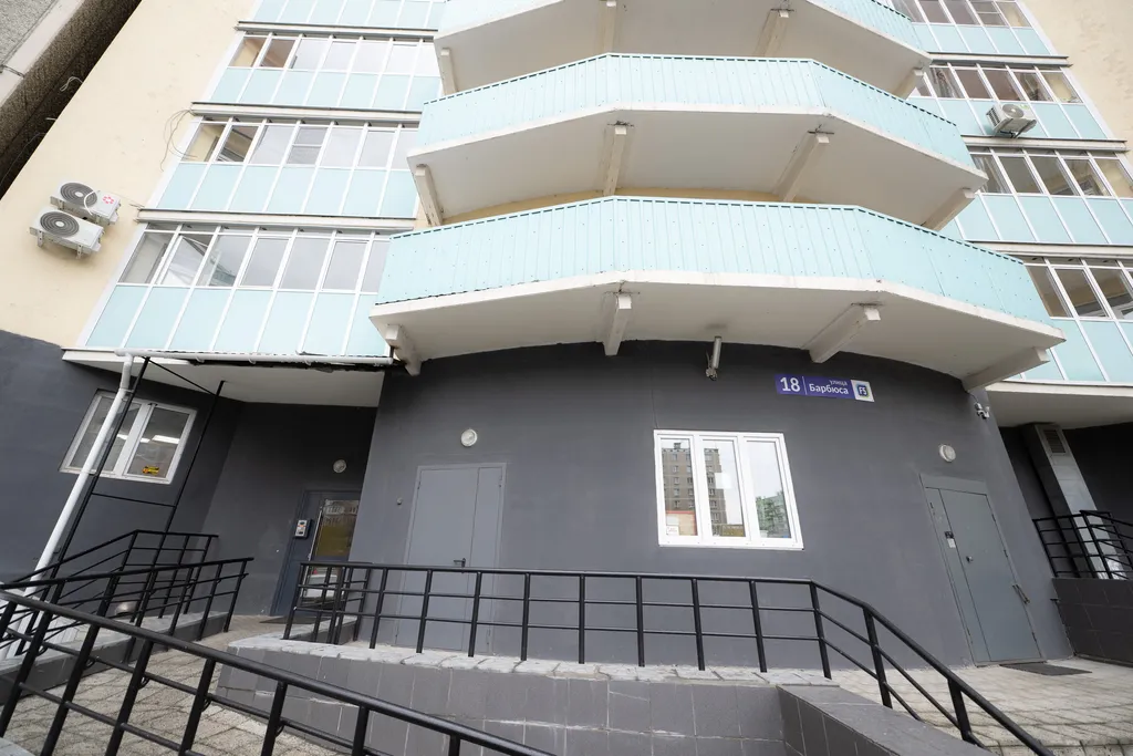 Поделам цепляющие 2-х комнатные апартаменты рядом с ЖД вокзалом